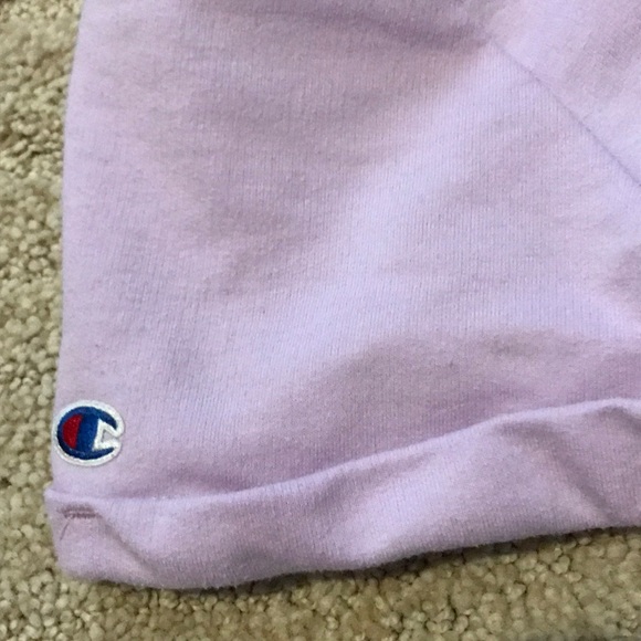 Light Purple CHAMPION Shirt - Picture 5 of 5